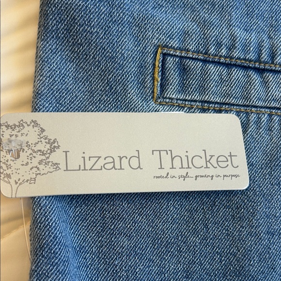 Lizard Thicket Blue Denim Vest with Contrast Stitching - Picture 2 of 3